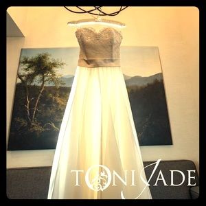 Leanne Marshall Janine/Josiane Wedding Dress